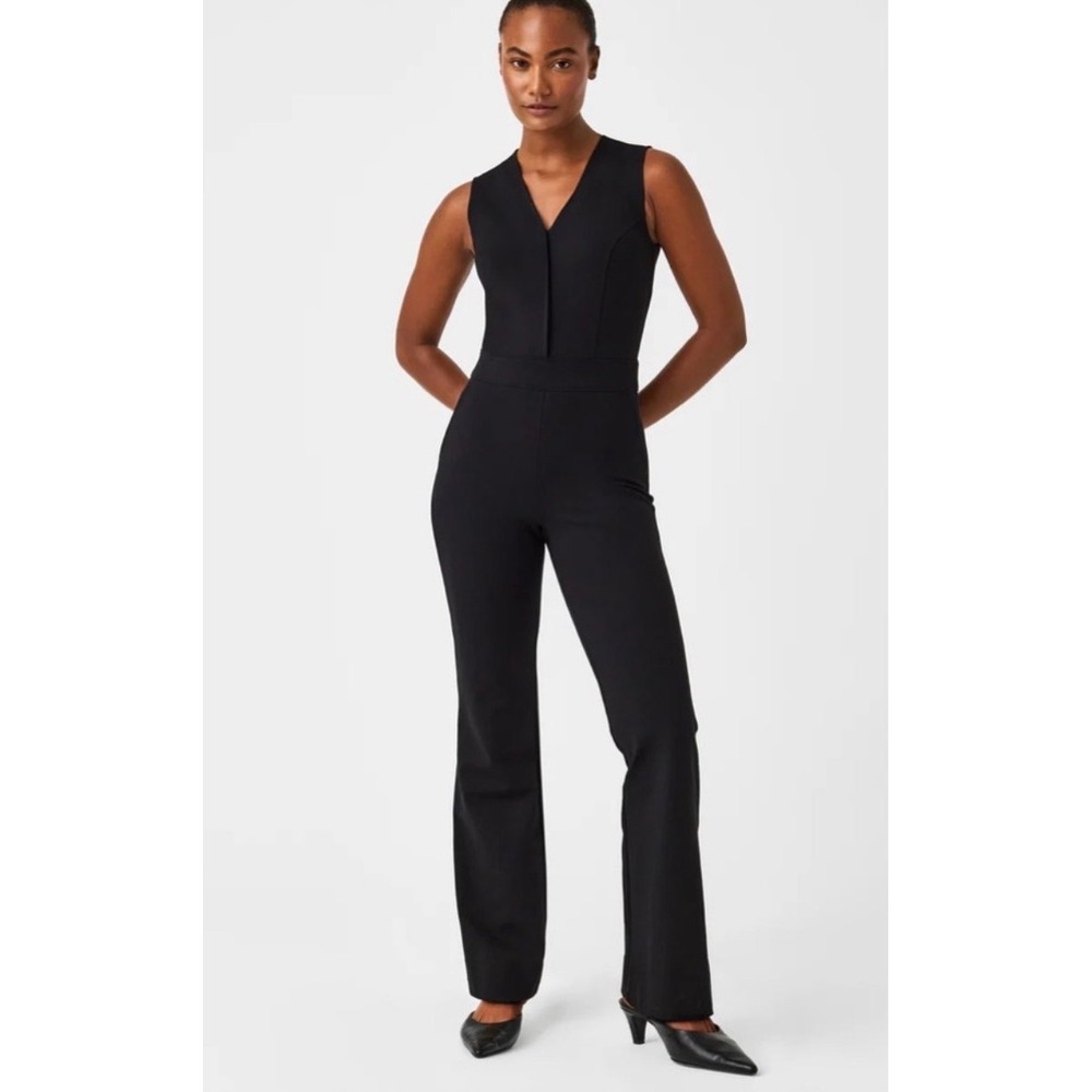 SPANX The Perfect Sleeveless Jumpsuit Black Medium NWT - Picture 4 of 8